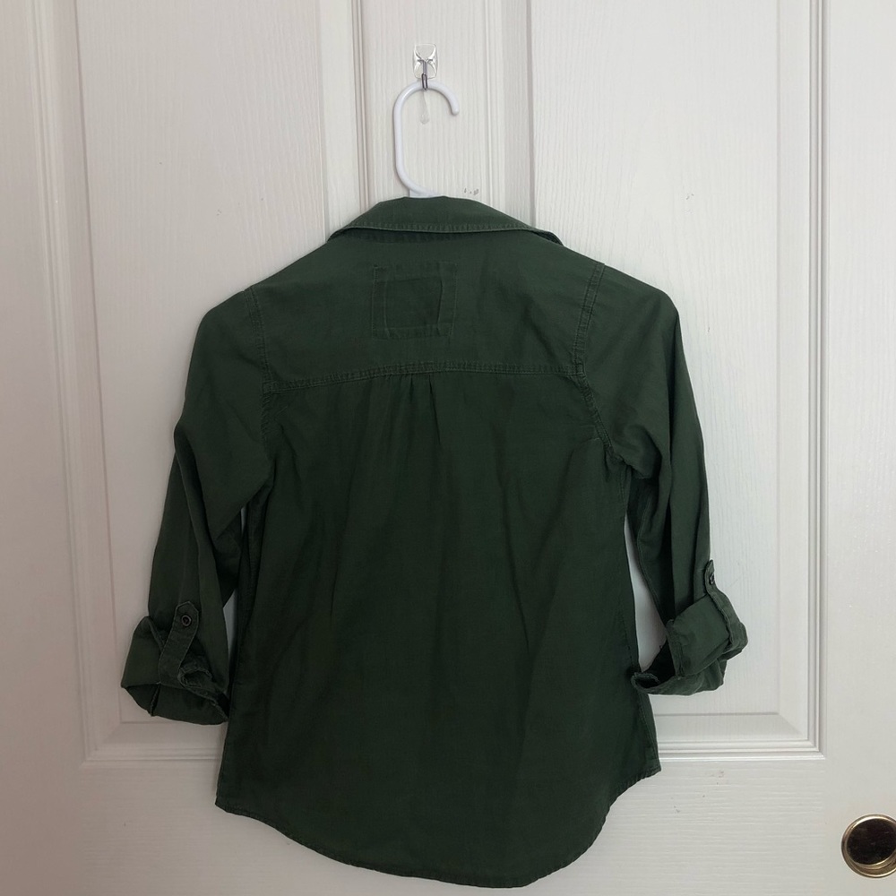 Button up - Picture 2 of 2